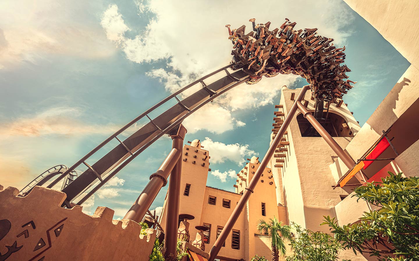 Black Mamba a Phantasialand integrata nella tematizzazione Deep in Africa